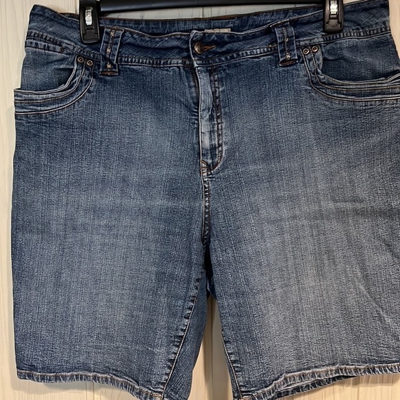North  CREST  DENIM SHORTS SIZE 16W - Picture 2 of 8